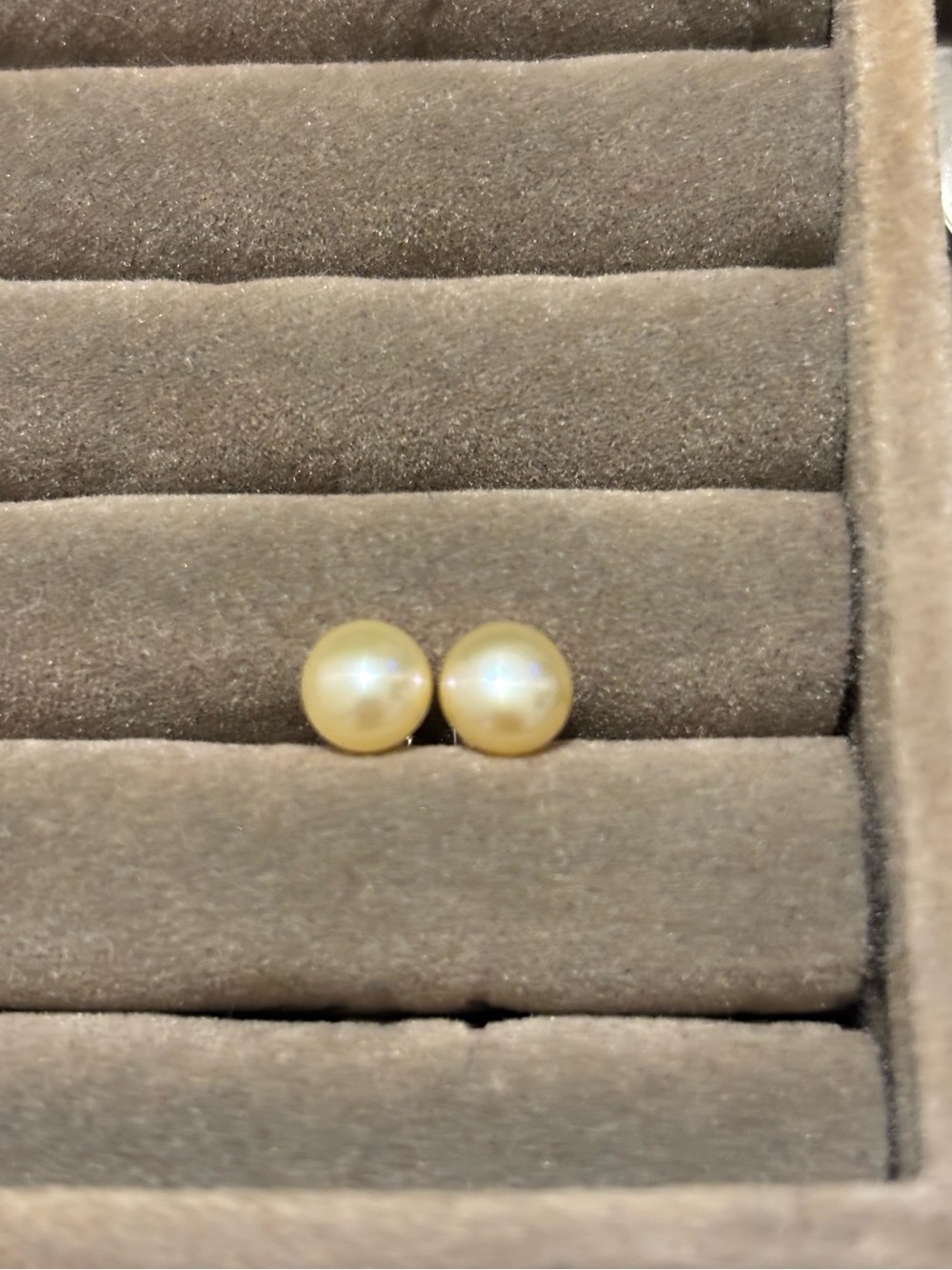 5.0-6.0mm Tahitian South Sea Pearl Stud Earrings with Sterling Silver Posts